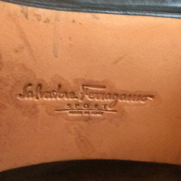 Salvatore Ferragamo Classic Loafers - Picture 6 of 8